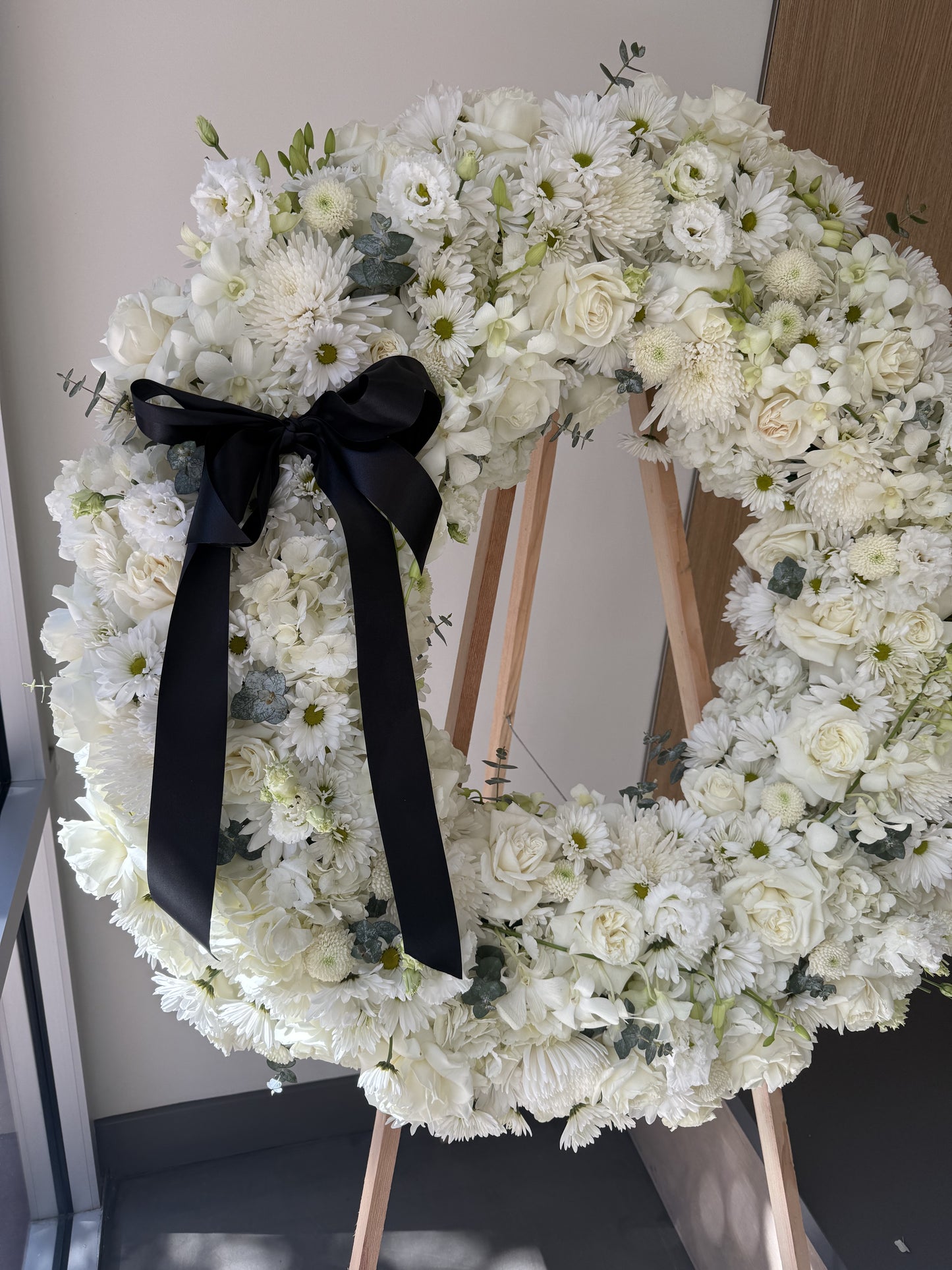 No. 1023 White Elegance Memorial Wreath