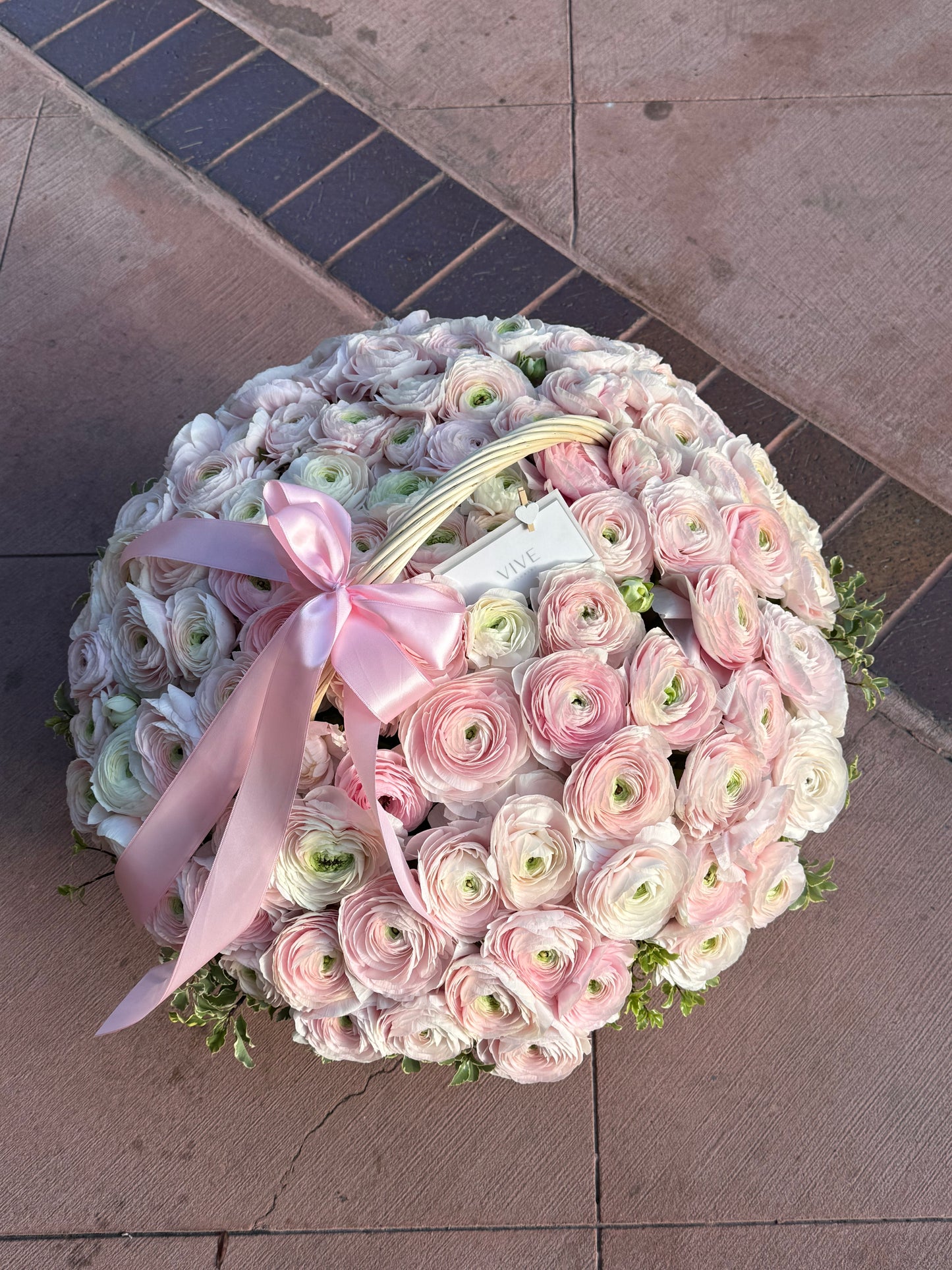 No. 1021 Blush Ranunculus Basket
