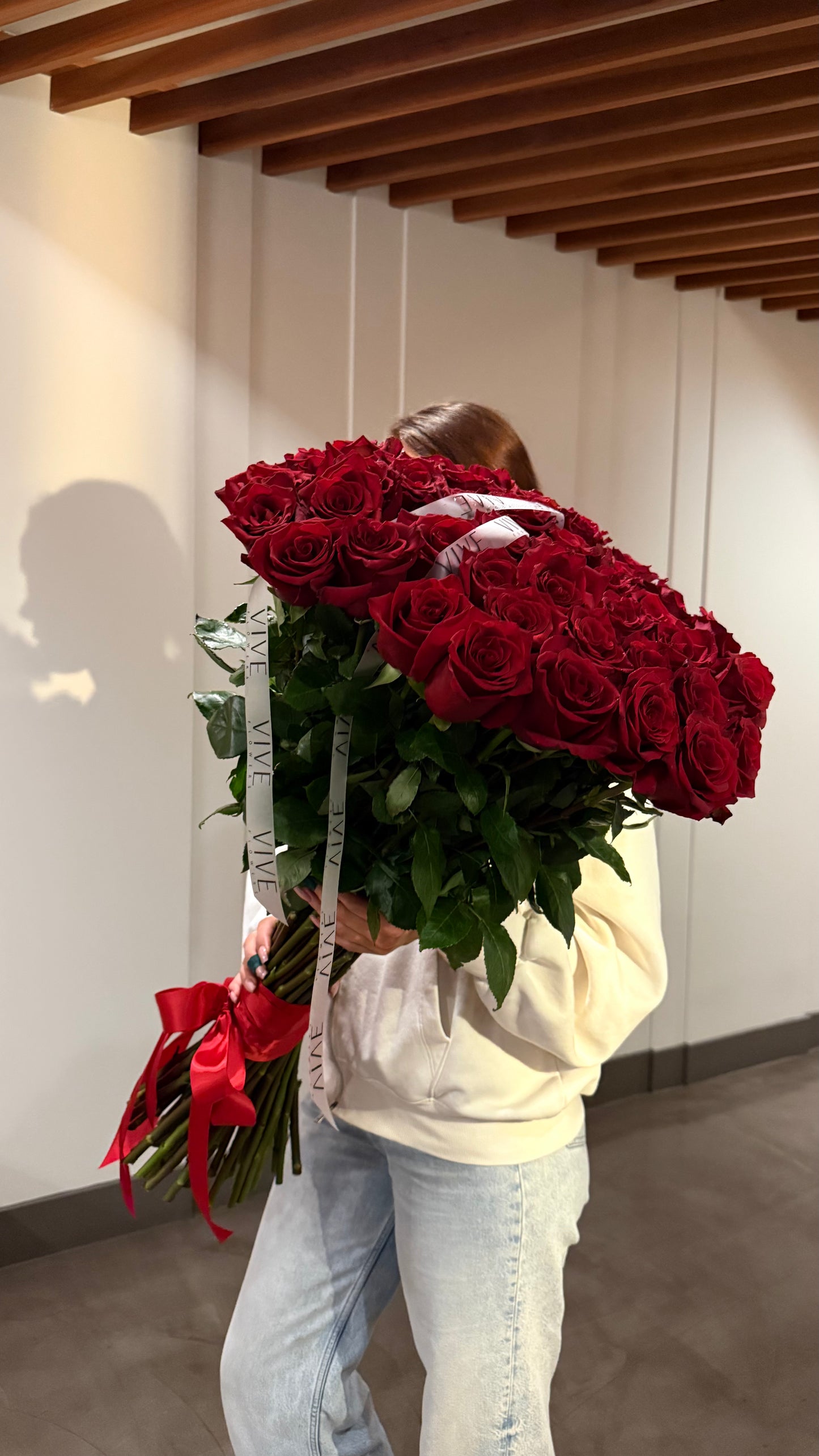 No. 024 Red Rouge Roses